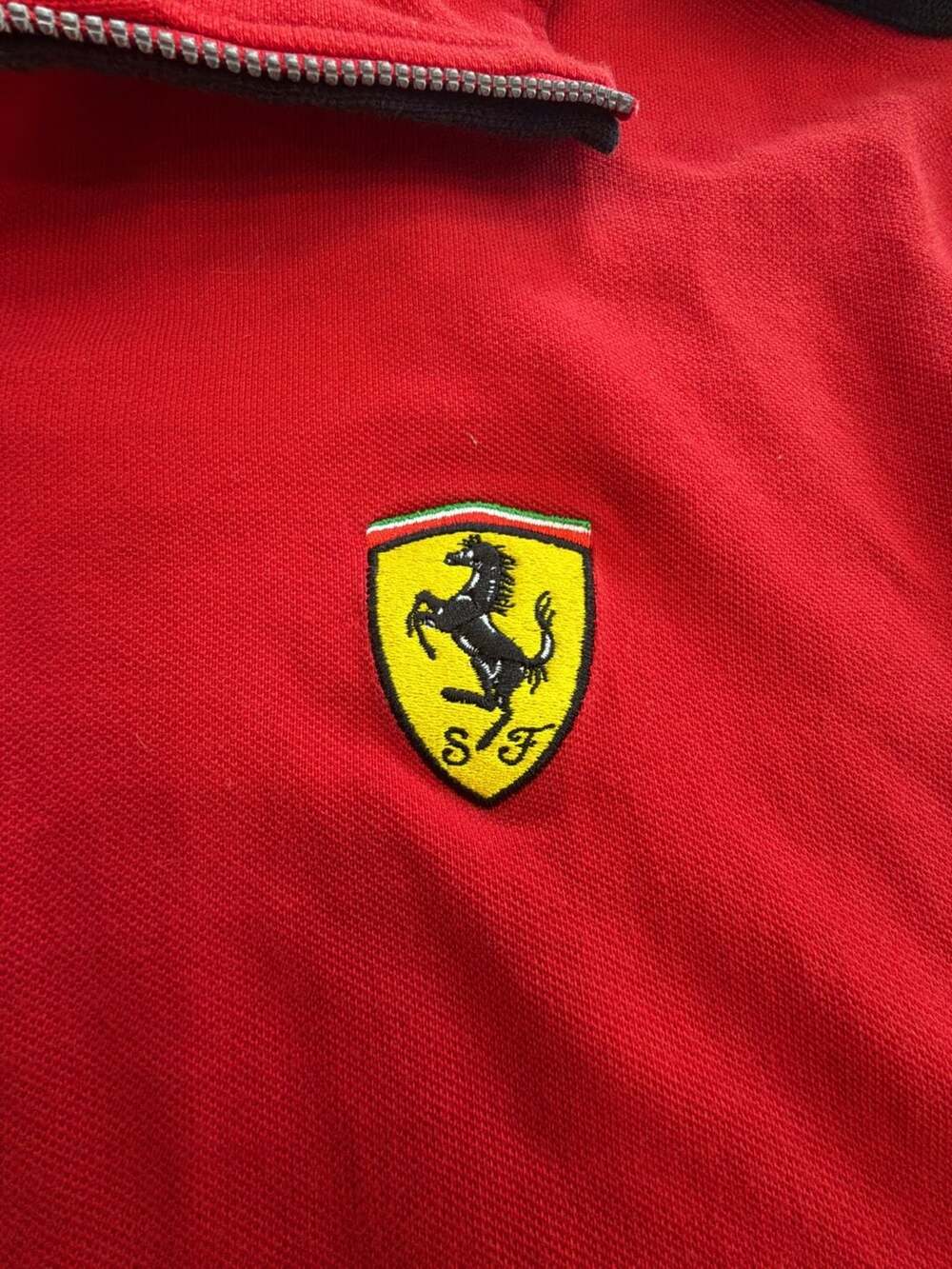Vintage Ferrari Formula 1 Team Quarter-Zip Polo Shirt Red Size XL - Picture 2 of 6